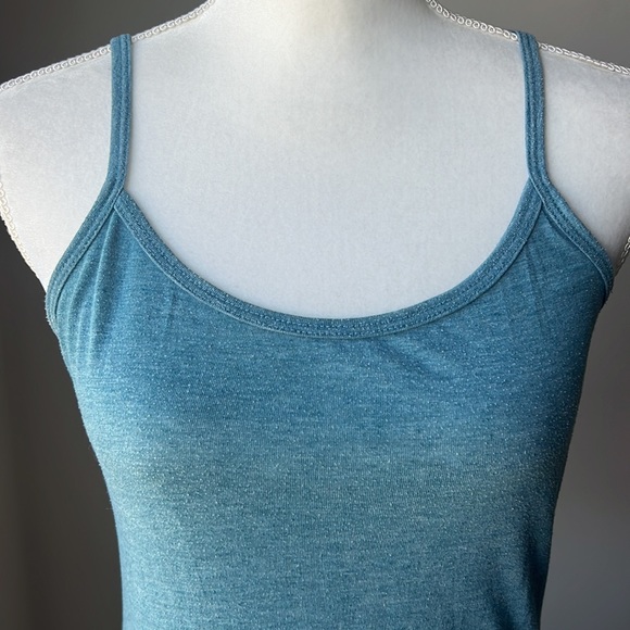 5/$25 Blue Crush Tank Top - Picture 4 of 8